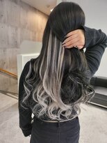 ヘアメイク フォックス 錦店(hair make FOX) ホワイト系インナーカラー