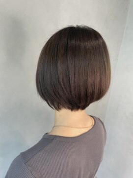 オレロ 国立(olelo) 大人ガーリー/似合わせカット/リバースセンターパート/国立