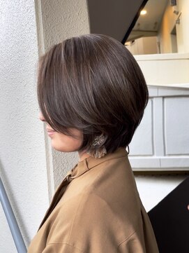 ロエ(loe) 大人女性の上品な美シルエットボブ　３０代４０代５０代