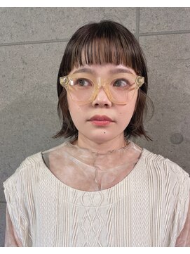 ノイレ(nogle) さり気ない顔周りインナーカラー