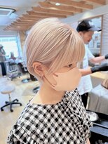 エイト新宿店(EIGHT shinjuku)&nbsp;ホワイトブロンドショート