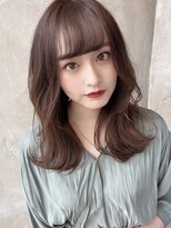 プラチナ(PLATINA)&nbsp;くびれヘア/韓国/透け感/くすみカラー/ロング/ベージュカラー