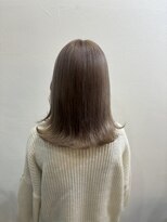 ラビス クローバー(Lovis clover) イメチェンヘアスタイル　ハッシュカット　フルバング