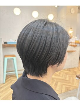 ロミー 本厚木(ROMMY.) 刈り上げも◎ナチュラルショート