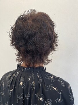 リリー LILY ヘアー メイク HAIR アンド & MAKE 40代50代ミセスヘア☆ナチュラルブラウンウェーブショート