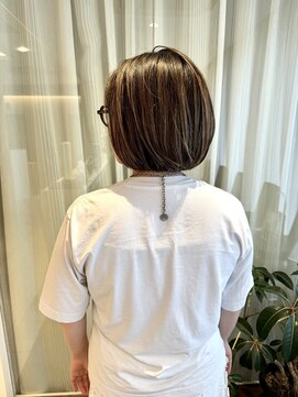 アミリアバイザザ(amiliea by ZA/ZA) ハイライトカラー×ミニボブ