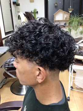 ヘアーラボノブ(Hair Labo NoBu xx) メンズスパイラルパーマ