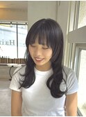 夏のウルフエクステ　モード　カジュアル　くびれヘア