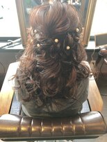 ラウラウヘアーリゾート(Lau Lau hair resort) 大人ハーフアップ☆
