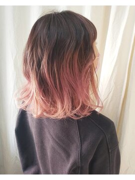 春が待ち遠しい ピンク グラデーションカラー ミディアム L サーティーン Thirteen のヘアカタログ ホットペッパービューティー