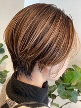 モアバイエフ(MORE byF)