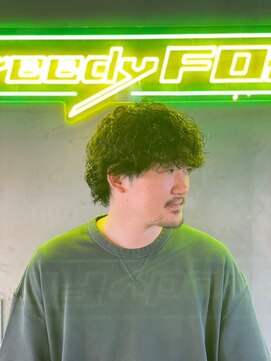 グリーディーフォックス 代々木(Greedy FOX) アップバング/ツーブロックマッシュ/束感/波巻き[シェービング]