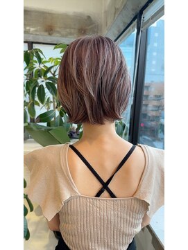 スー(suu) さきへあすなっぷ/デザインカラー/ハイトーンベージュ