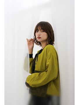 ヒストリア(HISTORIA) 大人ミディアムヘアー