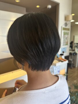 ルシード スタイル レクラ 栄生店(L'UCIDO STYLE L'eclat) ショート