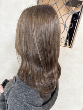 ルノン(LUNON) メルティカラーフェミニンロング似合わせカット