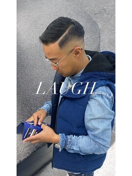 ラフ(LAUGH) サイドパート(スキンフェード)