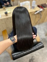 ヌープヘアーアイス(NUUP.hair ici)&nbsp;【艶髪】柔らか質感の上品ロングストレート◎/秋冬スタイル