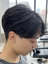 ノード(NODE)&nbsp;センターパートニュアンスパーマ波巻きスパイラルパーマフェザー