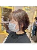 ショートボブ