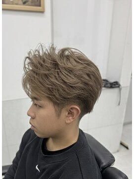 アヴニール アックス(Avenir axe) フェザーショート