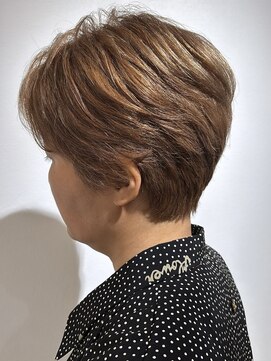 ロジャー(ROGER) 簡単まとまるハンサムショート