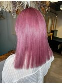 ピンクヘアー