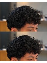 ゼロスバーバー(0's BARBER SHOP)&nbsp;束感無造作ツイストスパイラルパーマ人気流行立体感メンズ