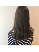ルアナ ヘアメイク(Luana hair make)&nbsp;グレージュストレート