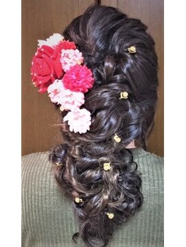 デザインヘアーピアジェ 八木店(DESIGN HAIR PIAGET) ☆ピアジェ☆最新アップスタイル&着付&メイク☆豪華絢爛♪