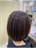 ミディベージュ