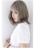 ハイトーングレージュミルクティーベージュ愛され大人ボブ