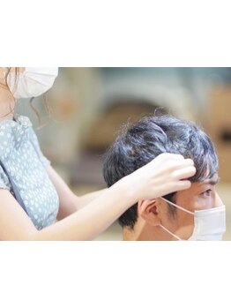 最旬トレンドスタイルからビジネスシーンまで、通いやすい価格のmenuを多数ご用意♪[難波/日本橋］