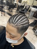 モードケイズ 阿倍野店(MODE K’s) コーンロウ