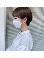 ミント(mint) 耳かけショート/ショート/ショートボブ/ボブ/グレージュ