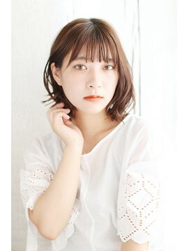 シュシュット(chouchoute) 吉祥寺3分/透明感セクションカラー外ハネボブペールベージュ/070