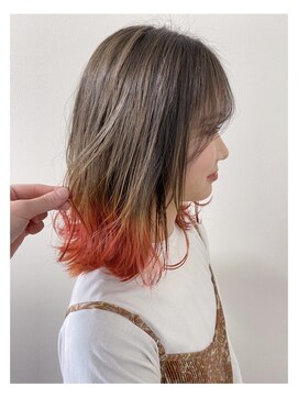 シロ(SHIRO) 【SHIRO】ミディアムスタイル☆