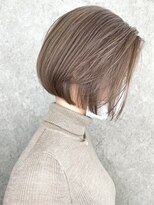 ディバイン 船橋店(divine) 大人ショートボブショートインナーカラー丸みショートカット