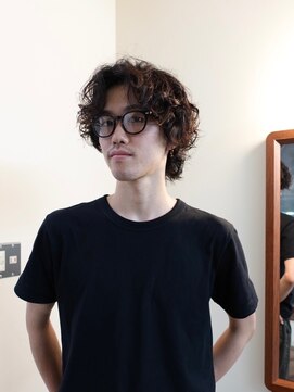 スタニング 渋谷(STUNNING.) スパイラルパーマ/グランジヘア/メンズカット/