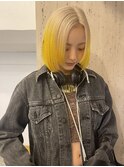 ブロンドからイエローのルーツカラー（ブリーチ２回）