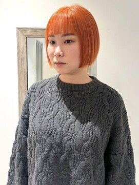 エミス バイ メルト 吉祥寺(emis by melt) 【吉田江梨】暖色ボブ　ブリーチカラー　高発色　ワイドバング