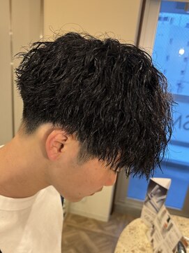 ボンドストーリールミエール(Bond Story lumiere) 名古屋/メンズカット/メンズパーマ/眉毛/ツイストスパイラル