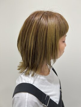 アヴァンス イオンモール和歌山店(AVANCE) イエローデザイン