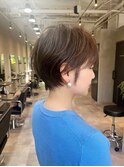 50代ショート/くびれショート/小顔/オリーブベージュ