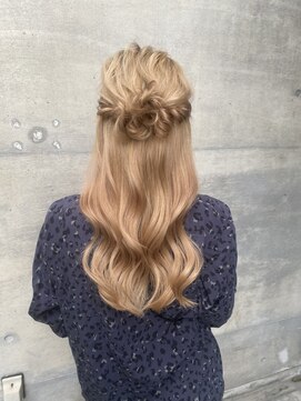 カスミ 霞(KASUMI) ヘアセット~ハーフアップ~ Hair Set ~ Half-Up ~