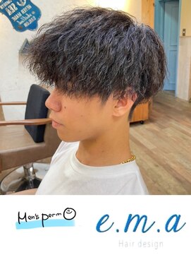 エマヘアデザイン(e.m.a Hair design) ツイストスパイラル