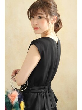 フェリア 緑地公園(FERIA) こなれ感パーティーアップ