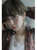 外国人風ショートヘア