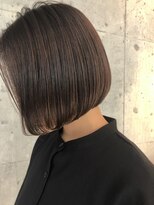 サクラ オモテサンドウ(SAKURA)&nbsp;切りっぱなしボブ×インナーカラーココアブラウン《表参道》
