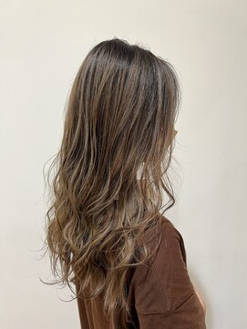 コワファースト  させぼ五番街店(COIFF1RST) ミルクティーベージュ♪